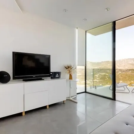 Luxury In Frigiliana - Maui Malaga